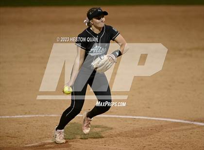 Thumbnail 2 in OC North/South All Star Game photogallery.