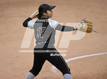 Thumbnail 1 in OC North/South All Star Game photogallery.