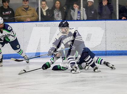 Thumbnail 1 in Noble & Greenough vs Williston Northampton (NEPSAC Elite 8 Final) photogallery.