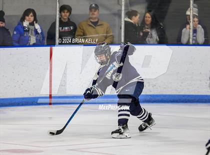 Thumbnail 1 in Noble & Greenough vs Williston Northampton (NEPSAC Elite 8 Final) photogallery.