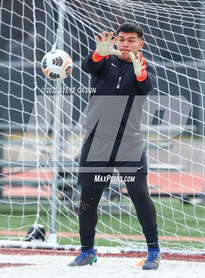 Thumbnail 1 in Reedley vs Whitney (CIF NoCal Semi-Final) photogallery.