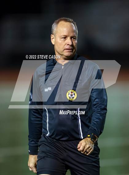 Thumbnail 3 in Reedley vs Whitney (CIF NoCal Semi-Final) photogallery.