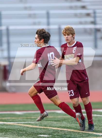Thumbnail 2 in Reedley vs Whitney (CIF NoCal Semi-Final) photogallery.