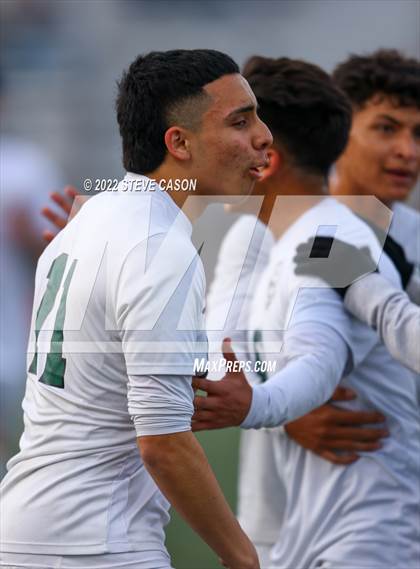 Thumbnail 3 in Reedley vs Whitney (CIF NoCal Semi-Final) photogallery.