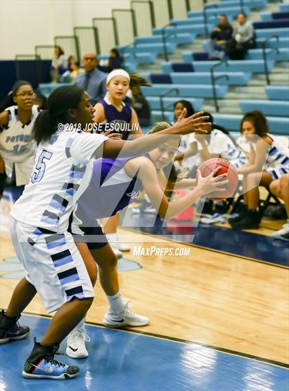 Thumbnail 1 in Battlefield @ Potomac photogallery.