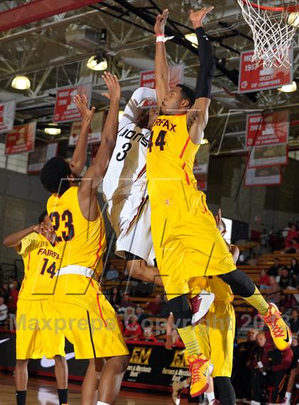 Thumbnail 2 in JSerra Catholic vs. Fairfax (Nike Extravaganza) photogallery.