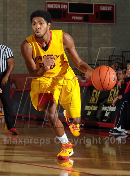 Thumbnail 2 in JSerra Catholic vs. Fairfax (Nike Extravaganza) photogallery.