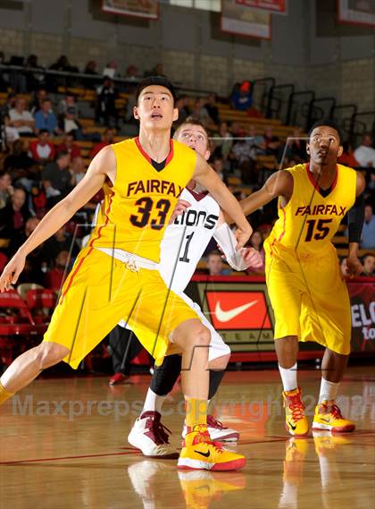 Thumbnail 2 in JSerra Catholic vs. Fairfax (Nike Extravaganza) photogallery.