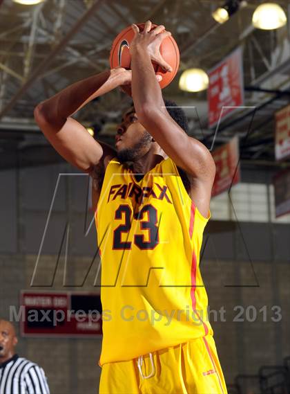 Thumbnail 1 in JSerra Catholic vs. Fairfax (Nike Extravaganza) photogallery.