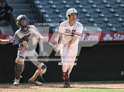Thumbnail 2 in Mayfair vs. Bellflower (Halo Classic) photogallery.