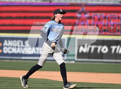 Thumbnail 1 in Mayfair vs. Bellflower (Halo Classic) photogallery.