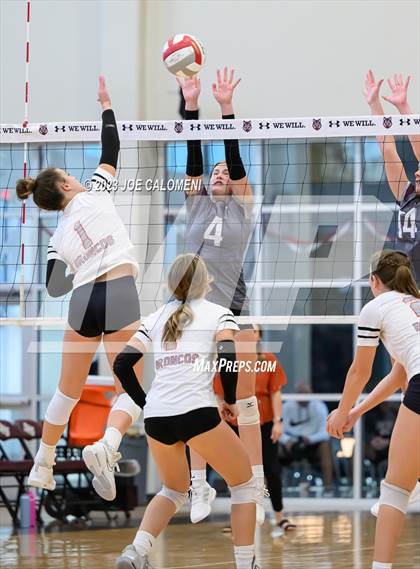 Thumbnail 3 in Belton @ Davenport photogallery.