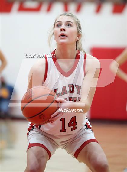 Thumbnail 1 in Liberty Union vs Logan Elm photogallery.
