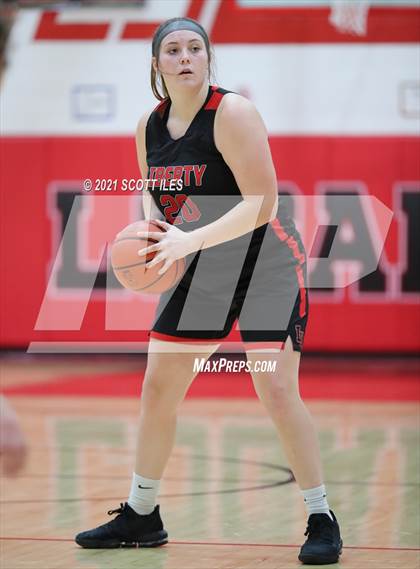 Thumbnail 1 in Liberty Union vs Logan Elm photogallery.