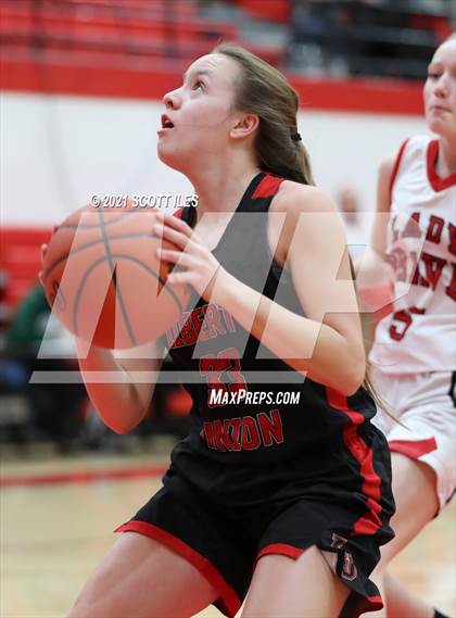 Thumbnail 1 in Liberty Union vs Logan Elm photogallery.