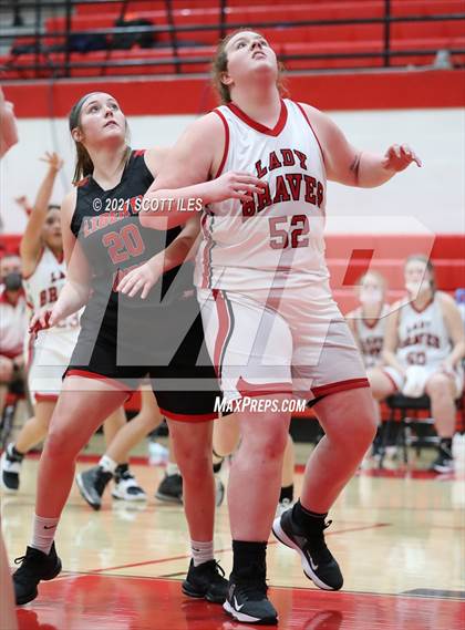 Thumbnail 1 in Liberty Union vs Logan Elm photogallery.