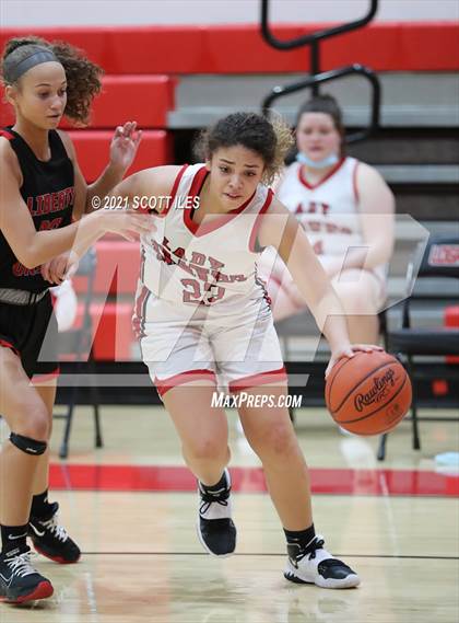 Thumbnail 3 in Liberty Union vs Logan Elm photogallery.
