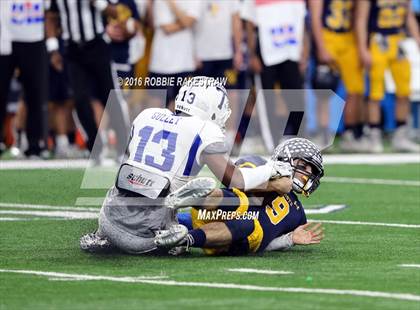 Thumbnail 2 in Highland Park vs. Temple (UIL 5A Division 1 Final) photogallery.