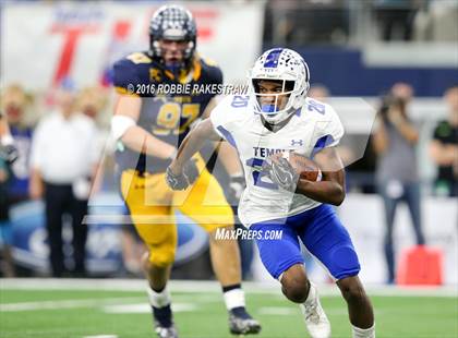 Thumbnail 1 in Highland Park vs. Temple (UIL 5A Division 1 Final) photogallery.