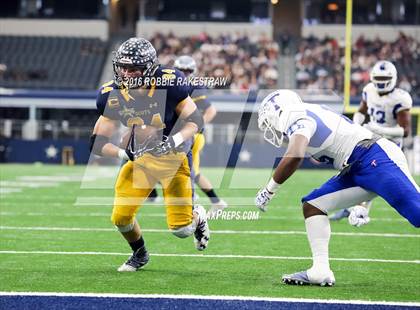 Thumbnail 1 in Highland Park vs. Temple (UIL 5A Division 1 Final) photogallery.