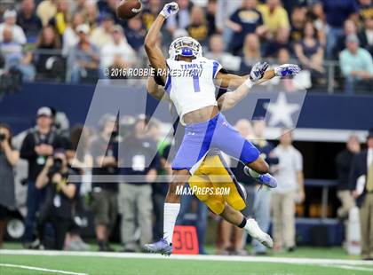 Thumbnail 2 in Highland Park vs. Temple (UIL 5A Division 1 Final) photogallery.