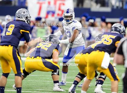 Thumbnail 1 in Highland Park vs. Temple (UIL 5A Division 1 Final) photogallery.