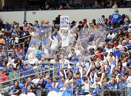 Thumbnail 2 in Highland Park vs. Temple (UIL 5A Division 1 Final) photogallery.