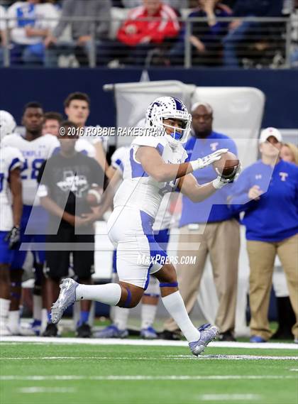 Thumbnail 3 in Highland Park vs. Temple (UIL 5A Division 1 Final) photogallery.