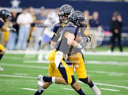Thumbnail 1 in Highland Park vs. Temple (UIL 5A Division 1 Final) photogallery.
