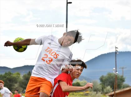 Thumbnail 3 in Robertson @ Taos photogallery.