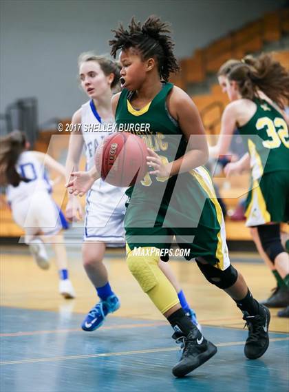 Thumbnail 2 in Trinity Catholic @ Ludlowe photogallery.