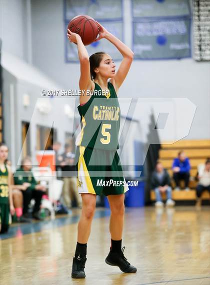Thumbnail 1 in Trinity Catholic @ Ludlowe photogallery.