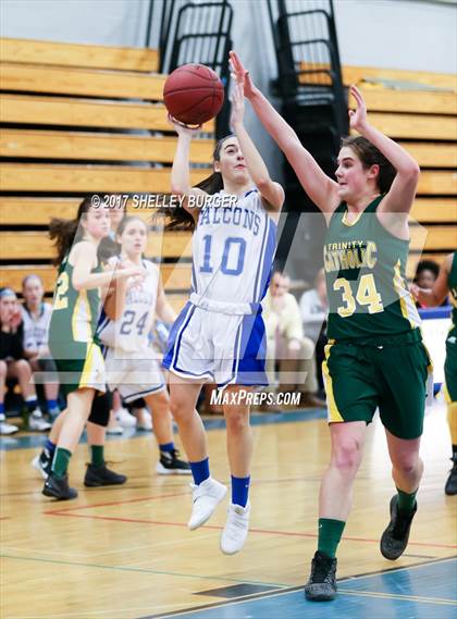 Thumbnail 2 in Trinity Catholic @ Ludlowe photogallery.