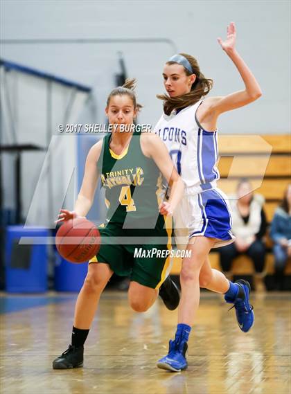 Thumbnail 1 in Trinity Catholic @ Ludlowe photogallery.