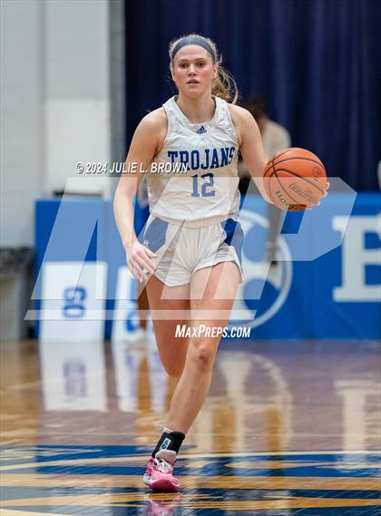 Thumbnail 2 in Brebeuf Jesuit Preparatory @ Indianapolis Bishop Chatard (IHSAA 3A Sectional 27 Rd 1) photogallery.