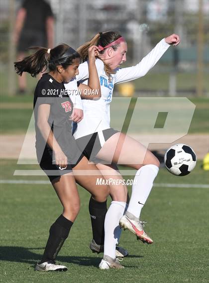 Thumbnail 2 in Villa Park @ Troy photogallery.
