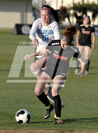 Thumbnail 2 in Villa Park @ Troy photogallery.