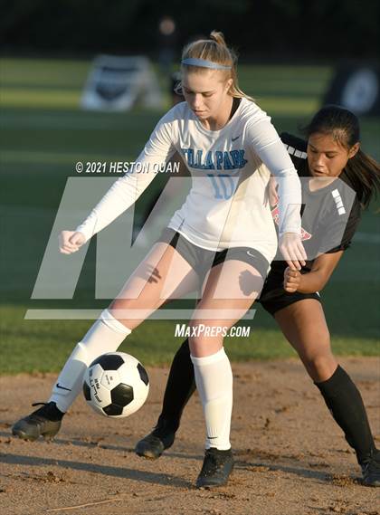Thumbnail 2 in Villa Park @ Troy photogallery.
