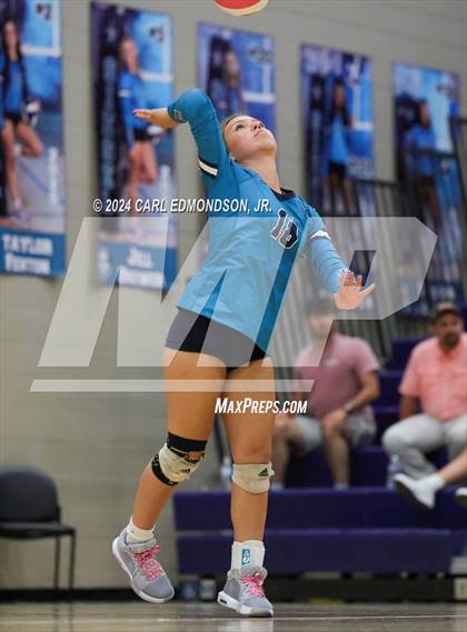 Thumbnail 3 in Riverdale @ Siegel photogallery.