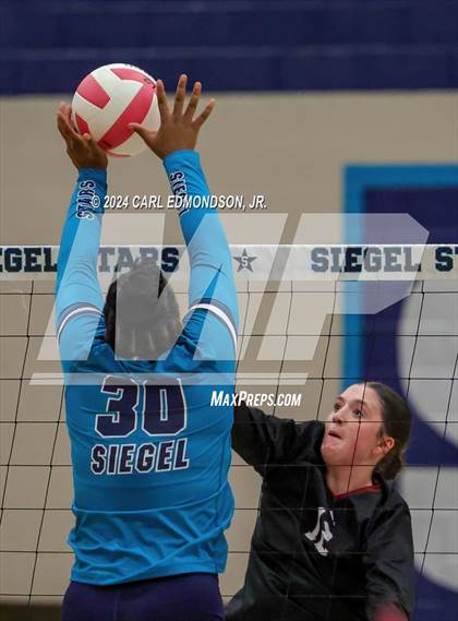 Thumbnail 1 in Riverdale @ Siegel photogallery.
