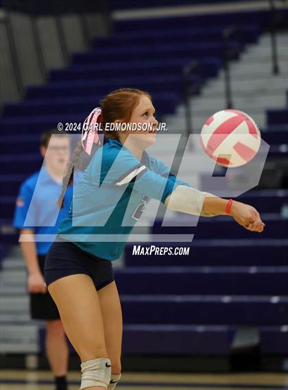 Thumbnail 1 in Riverdale @ Siegel photogallery.
