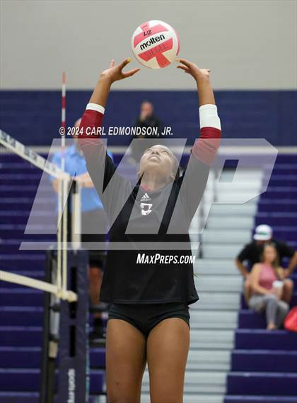 Thumbnail 3 in Riverdale @ Siegel photogallery.