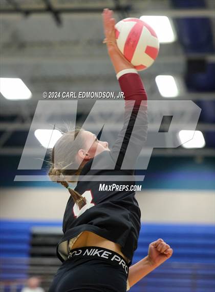 Thumbnail 3 in Riverdale @ Siegel photogallery.