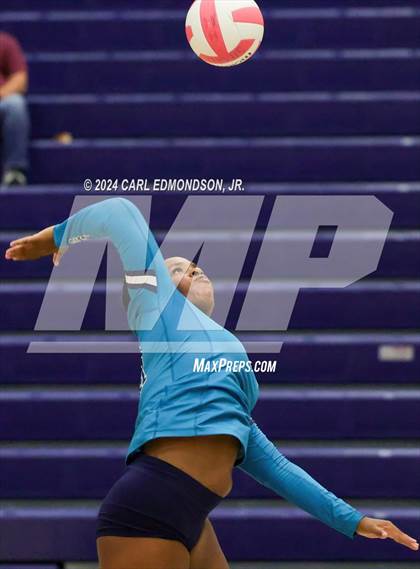 Thumbnail 2 in Riverdale @ Siegel photogallery.