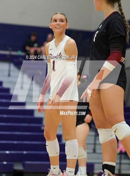 Thumbnail 1 in Riverdale @ Siegel photogallery.