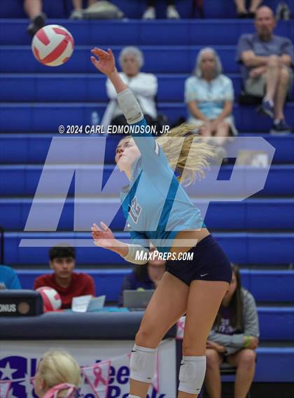 Thumbnail 3 in Riverdale @ Siegel photogallery.
