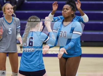 Thumbnail 1 in Riverdale @ Siegel photogallery.