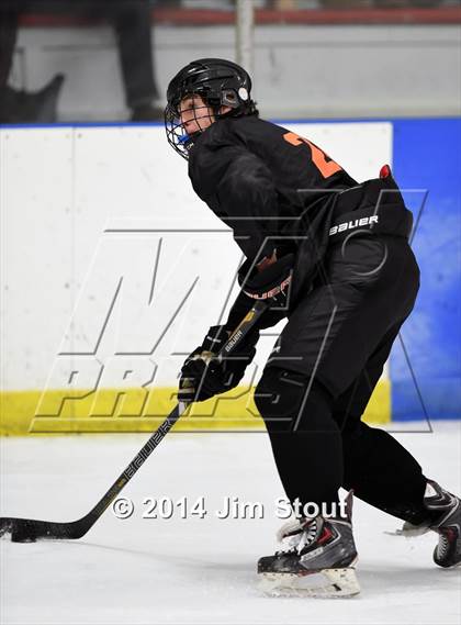 Thumbnail 2 in Fairfield Prep vs. Ridgefield (Carrano Cup Final) photogallery.