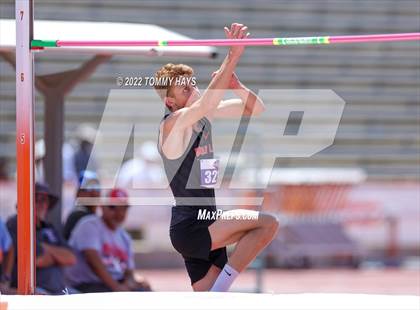 Thumbnail 1 in UIL 1A State Track Meet photogallery.