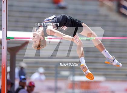 Thumbnail 1 in UIL 1A State Track Meet photogallery.